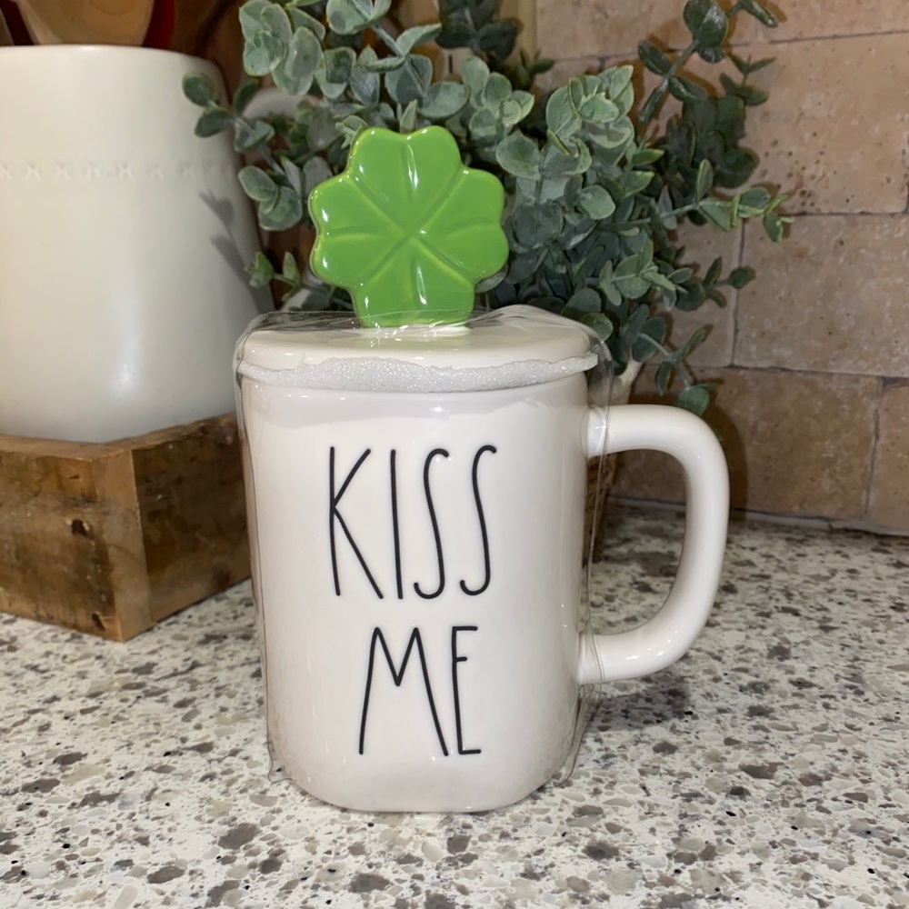 Rae Dunn “Kiss Me” Mug with lid